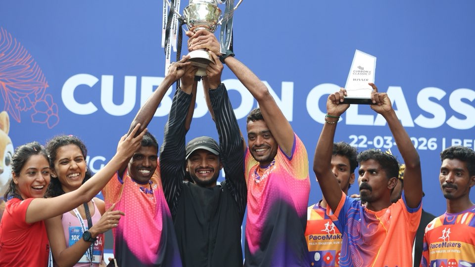 Clubs with the rolling trophy